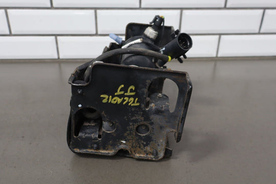 2003 - 2006 Cadillac Escalade Air Ride Suspension Compressor 19299545