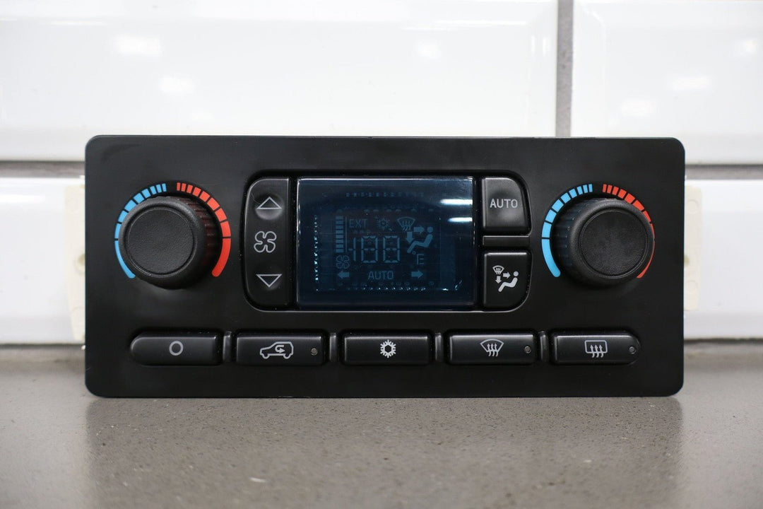 2003 - 2006 Cadillac Escalade Automatic Temperature Climate Controls 15855848