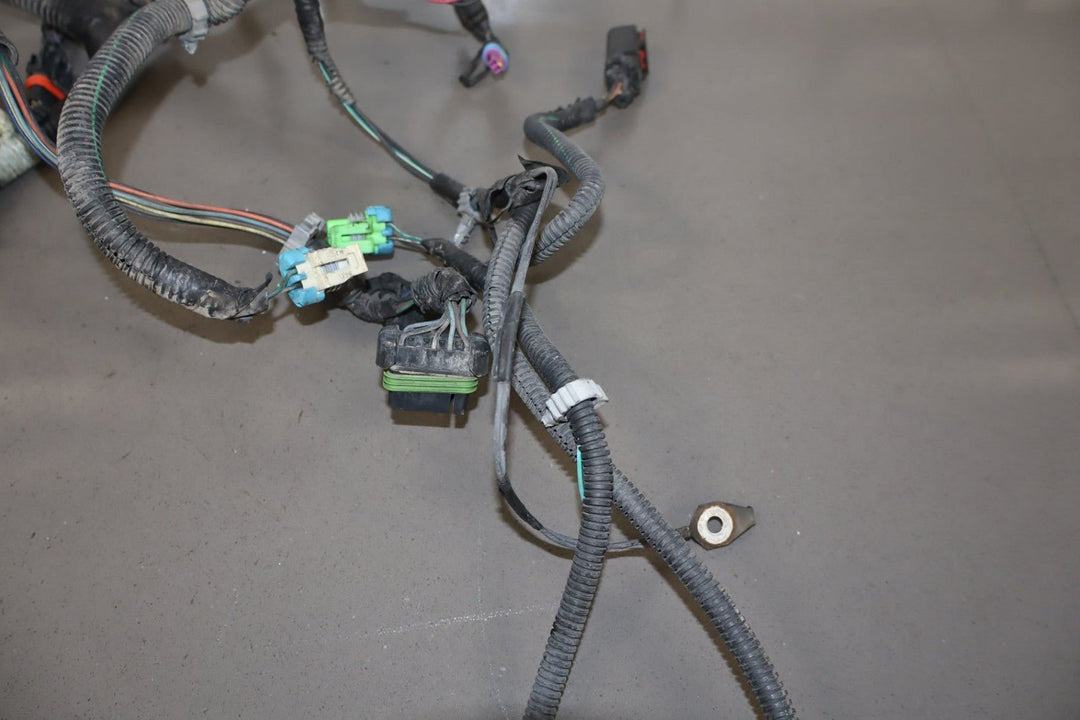 2003 - 2006 Cadillac Escalade Cooling Fan Wiring Harness & Fuse Box