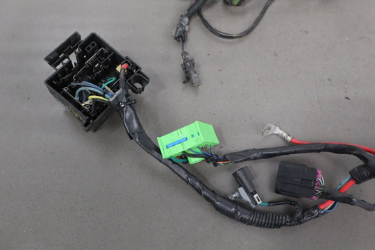 2003 - 2006 Cadillac Escalade Cooling Fan Wiring Harness & Fuse Box