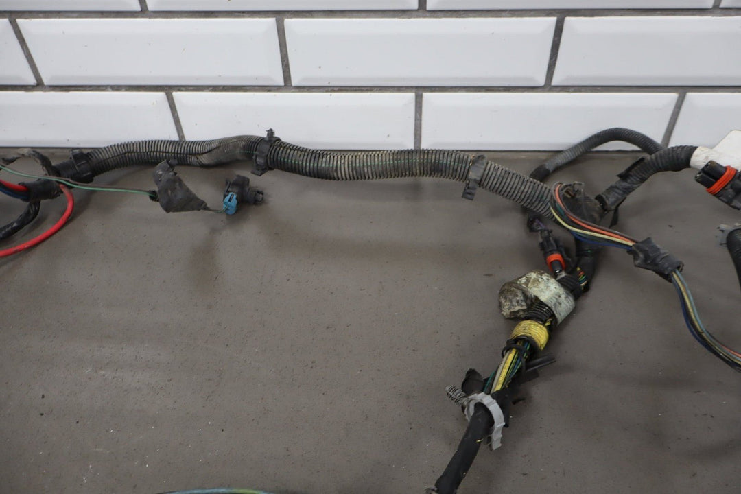 2003 - 2006 Cadillac Escalade Cooling Fan Wiring Harness & Fuse Box