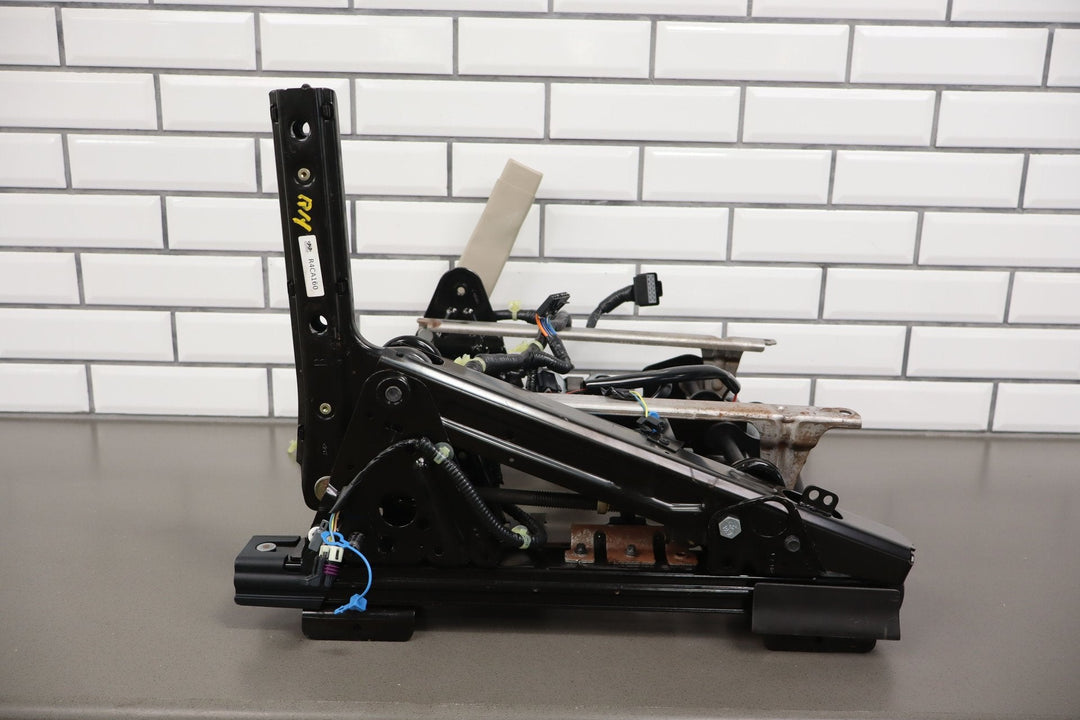 2003 - 2006 Cadillac Escalade Front Right RH Power Seat Track W/Module (Tested)