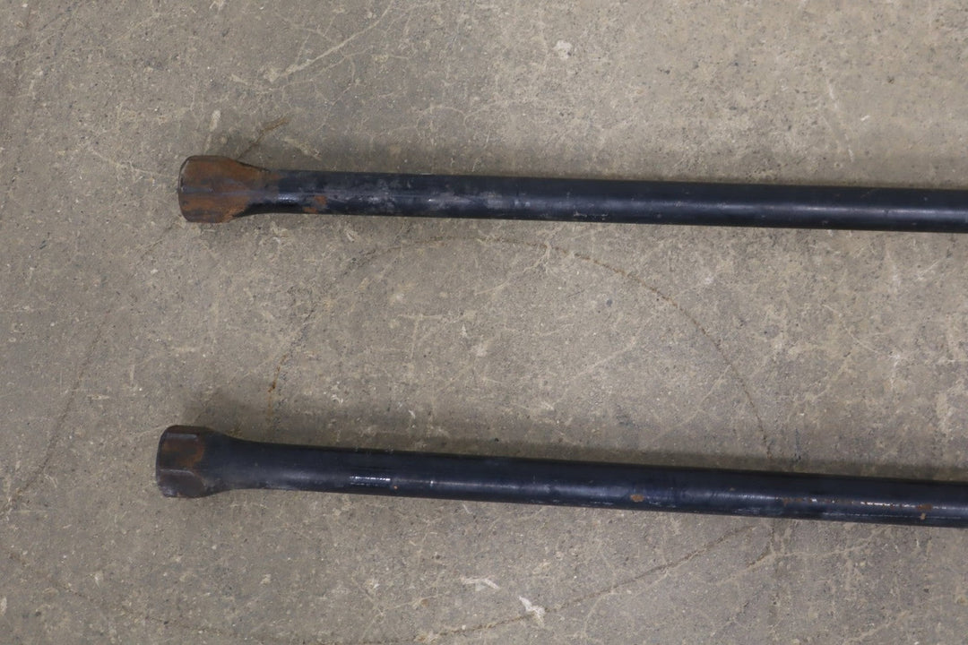 2003 - 2006 Cadillac Escalade Torsion Bar Kit