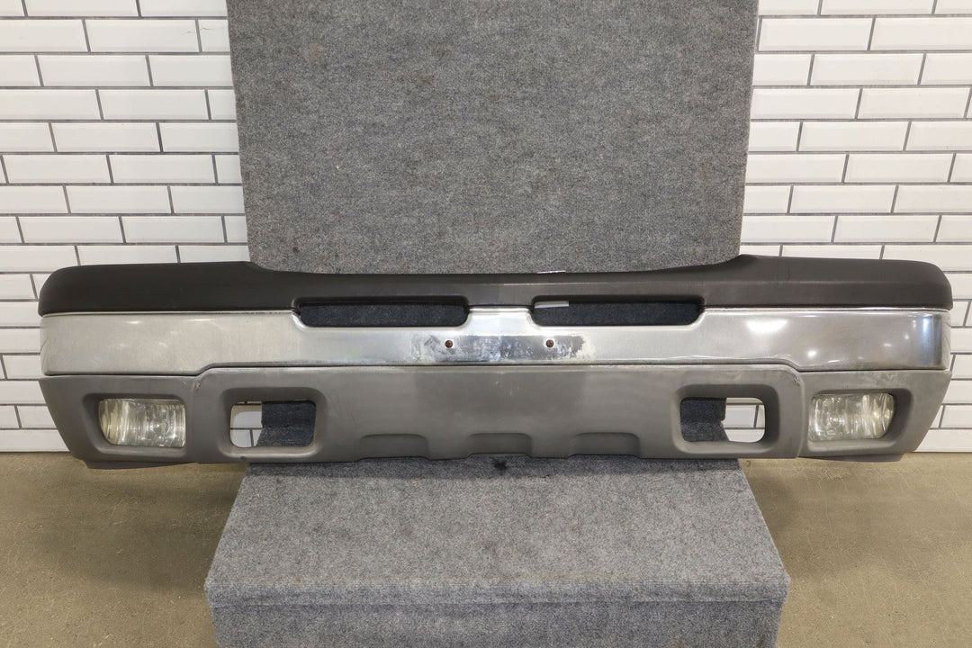 2003 - 2006 Chevrolet Avalanche Silverado 1500 Chrome Front Bumper OEM GMT800