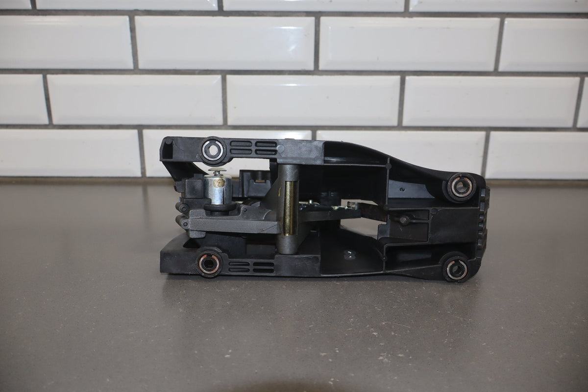 2003-2006 Chevrolet SSR Floor Shifter OEM