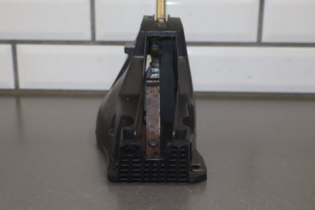 2003-2006 Chevrolet SSR Floor Shifter OEM