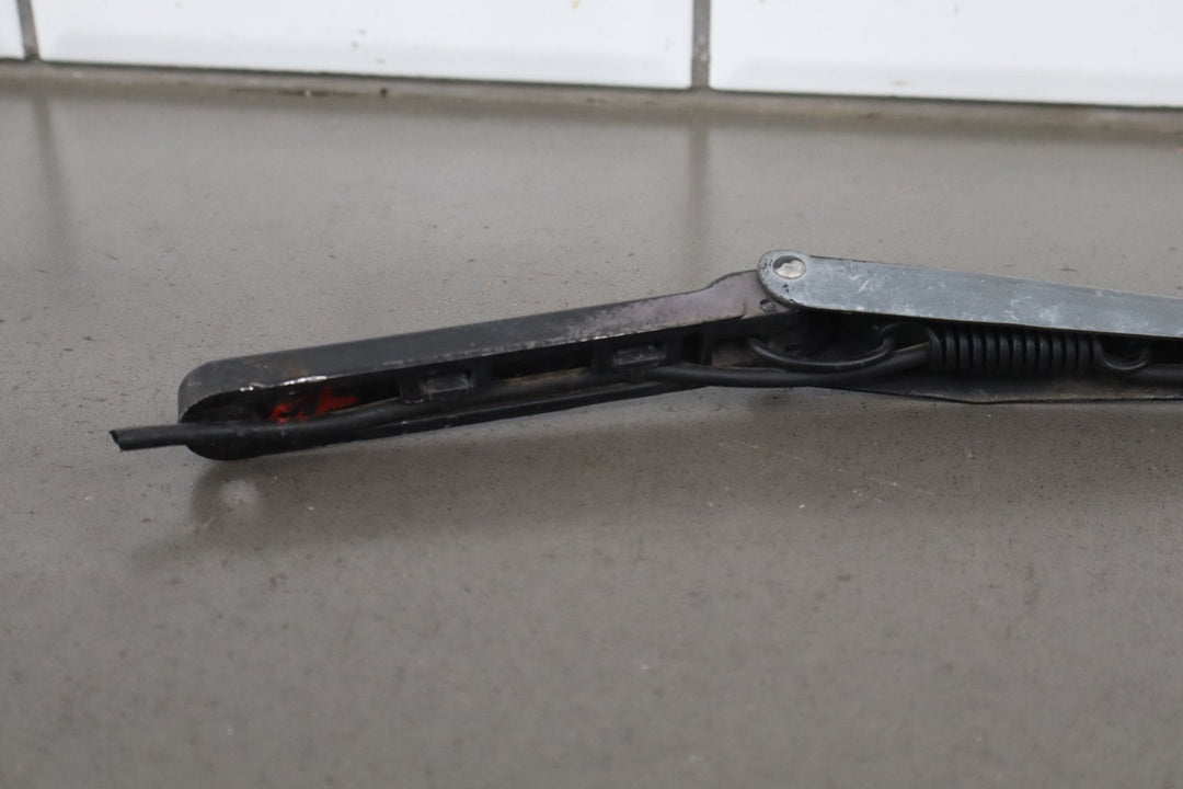 2003 - 2006 Chevrolet SSR Pair OEM Wiper Arms *No Blades*