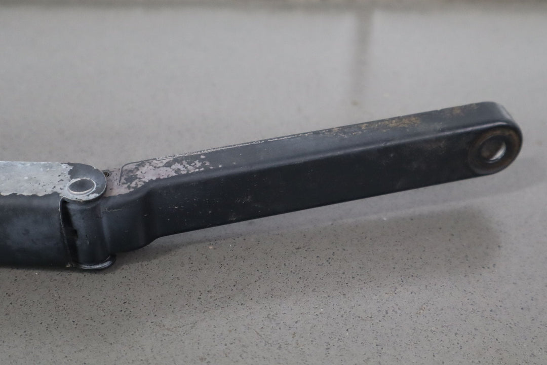 2003 - 2006 Chevrolet SSR Pair OEM Wiper Arms *No Blades*