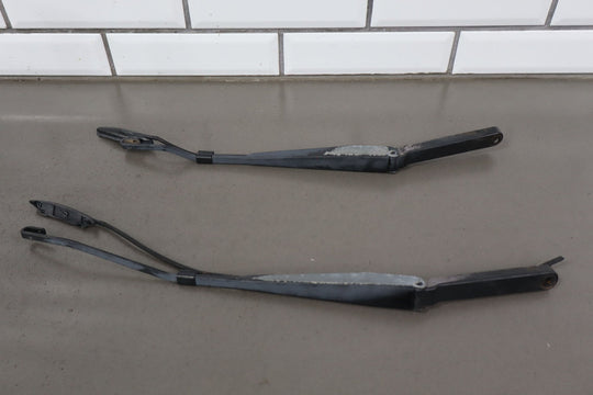 2003 - 2006 Chevrolet SSR Pair OEM Wiper Arms *No Blades*