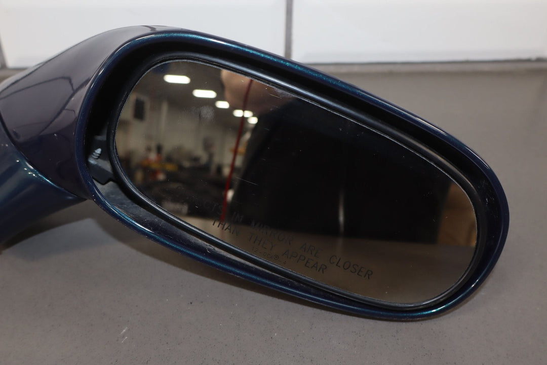 2003 - 2006 Chevrolet SSR Right Door Mirror 10390215