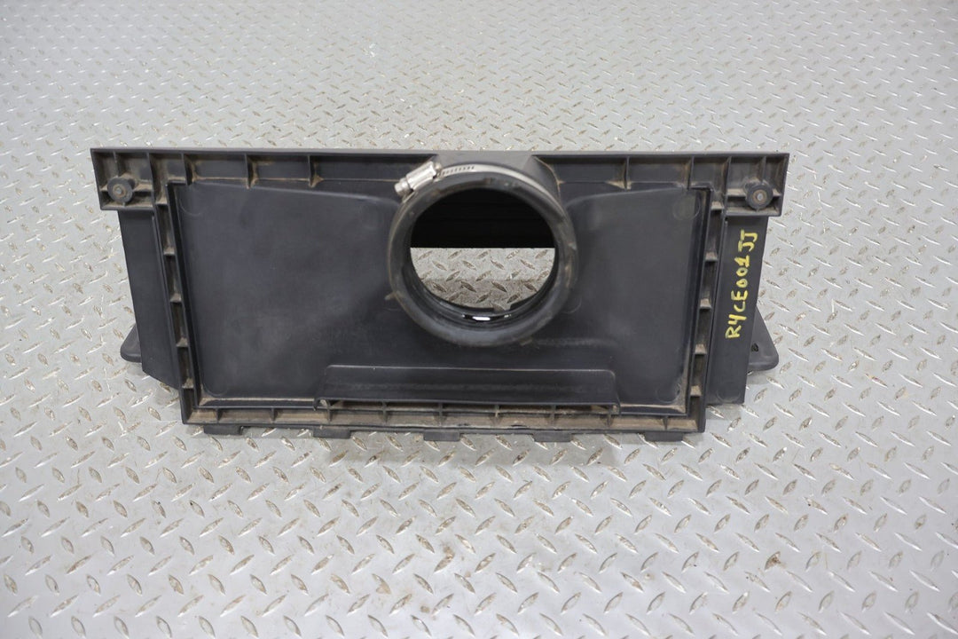 2003 - 2006 Chevy SSR Air Intake Cleaner (NO Mass Air Flow Sensor) 5.3L LM4