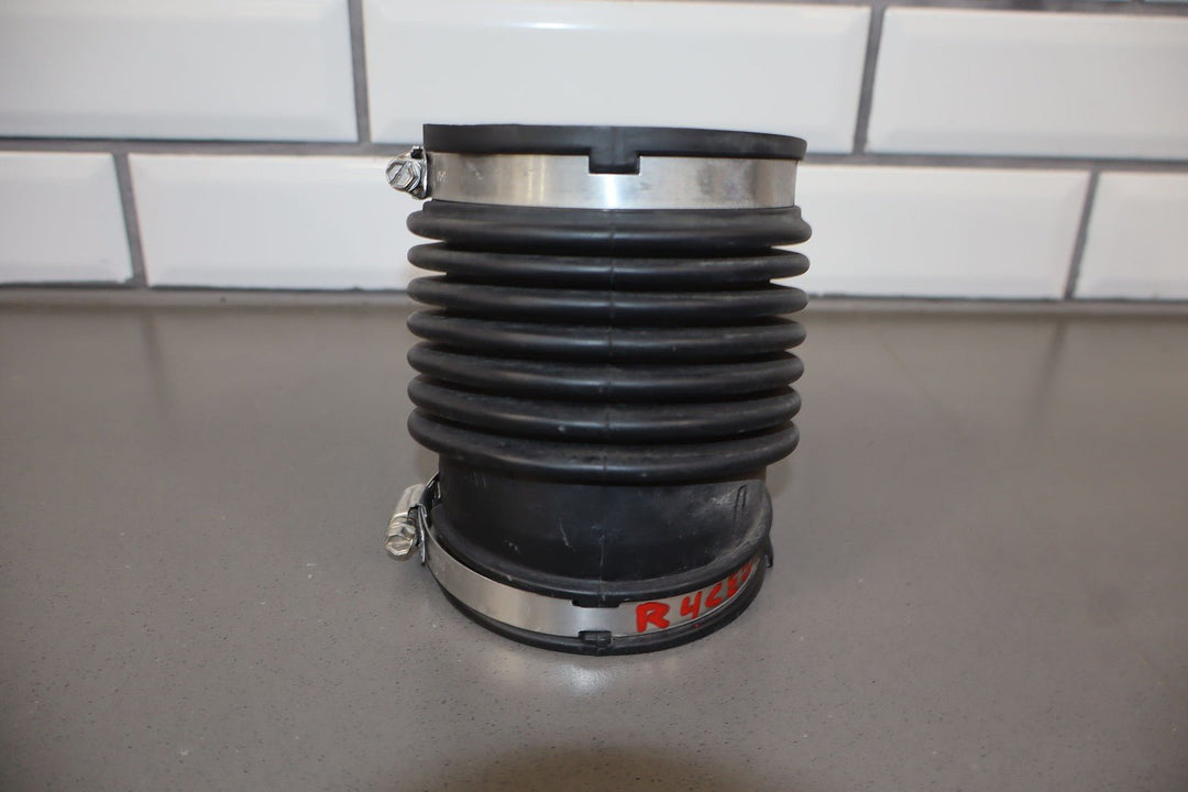 2003 - 2006 Chevy SSR Air Intake Cleaner (NO Mass Air Flow Sensor) 5.3L LM4