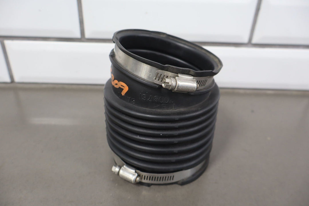 2003 - 2006 Chevy SSR Air Intake Cleaner (NO Mass Air Flow Sensor) 5.3L LM4