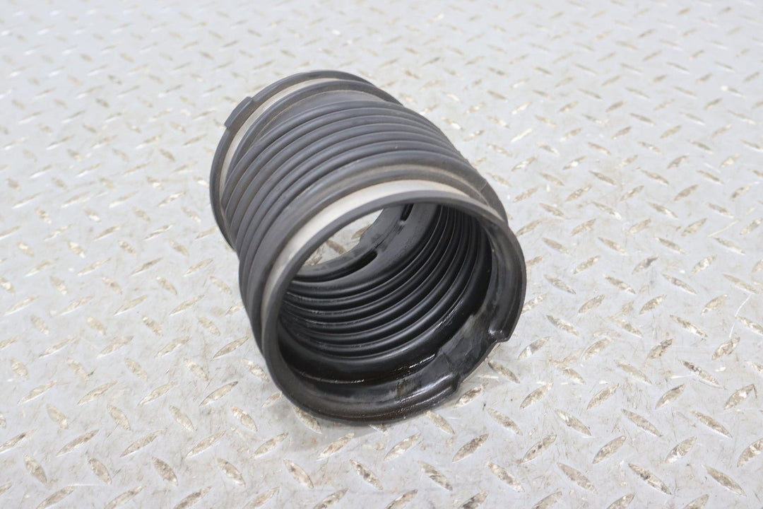 2003 - 2006 Chevy SSR Air Intake Cleaner (NO Mass Air Flow Sensor) 5.3L LM4