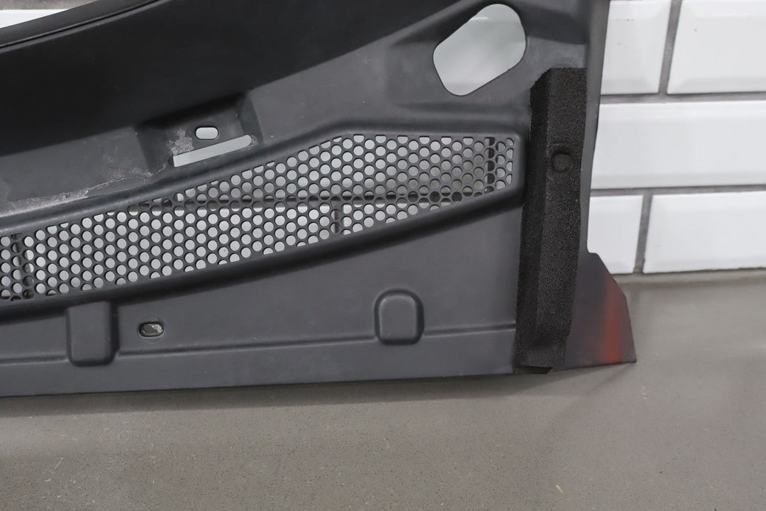 2003 - 2006 Chevy SSR Front Center Cowl Vent Panel (Textured Black)