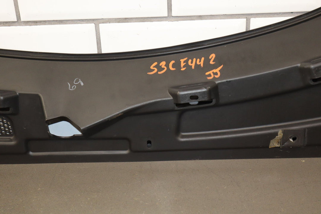 2003 - 2006 Chevy SSR Front Center Cowl Vent Panel (Textured Black)