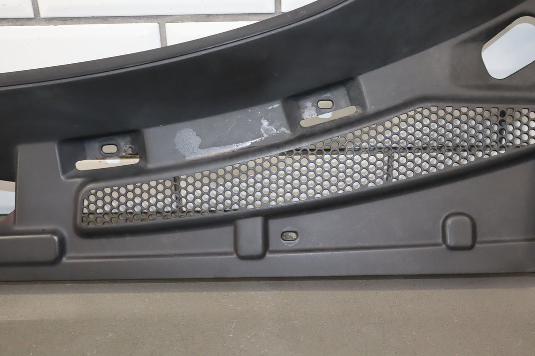 2003 - 2006 Chevy SSR Front Center Cowl Vent Panel (Textured Black)