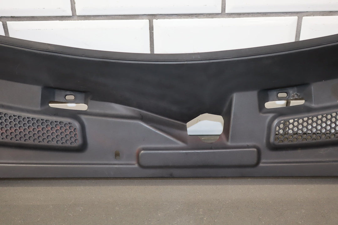 2003 - 2006 Chevy SSR Front Center Cowl Vent Panel (Textured Black)