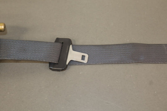 2003 - 2006 Chevy SSR Front Right RH Passenger Seat Belt Retractor (Ebony 19i)