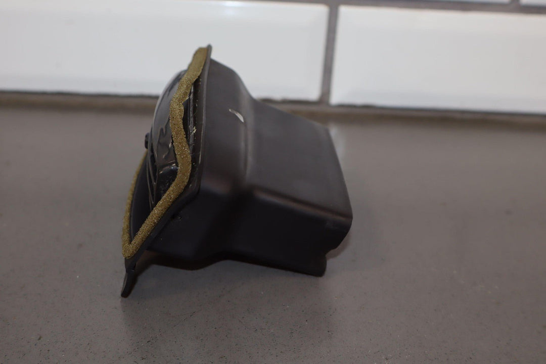 2003 - 2006 Chevy SSR LH Left Driver OUTER Dash Vent