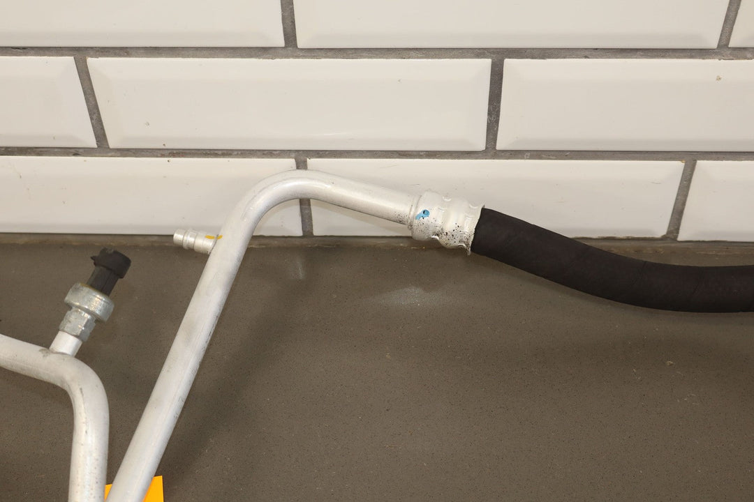 2003 - 2006 Chevy SSR Pair of OEM A/C Refigerant Suction/Discharge Hoses