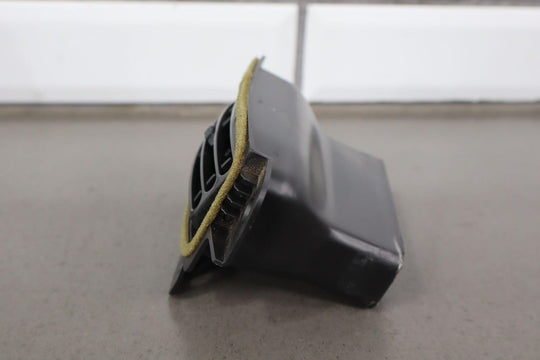 2003 - 2006 Chevy SSR RH Right Passenger INNER Dash Vent