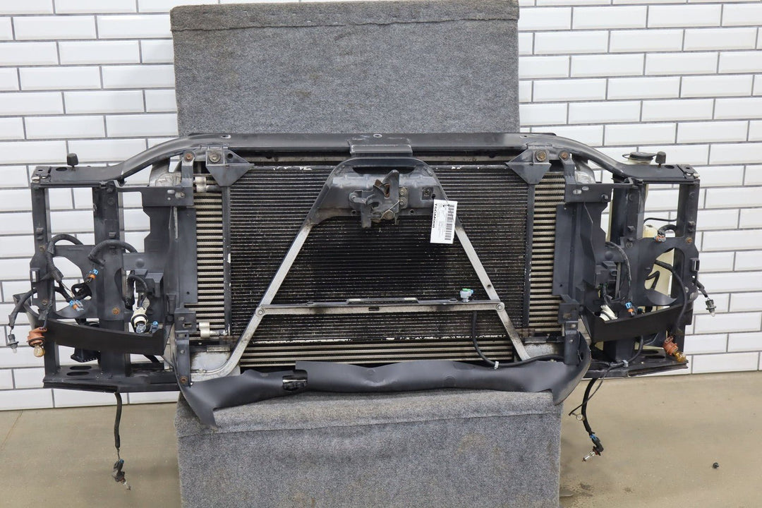 2003 - 2006 GMC Sierra 2500 HD 6.6L Turbo Diesel Loaded Radiator Core Support