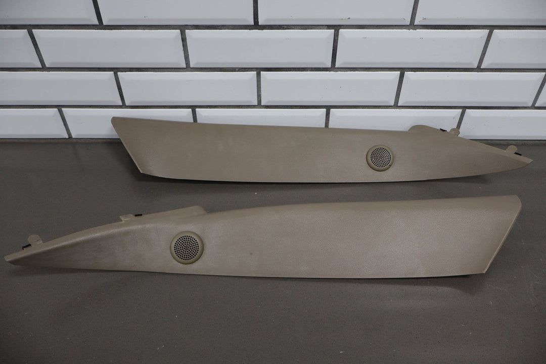 2003 - 2006 GMC Sierra 2500 HD Pair Interior A Pillar Trim W/Tweeters