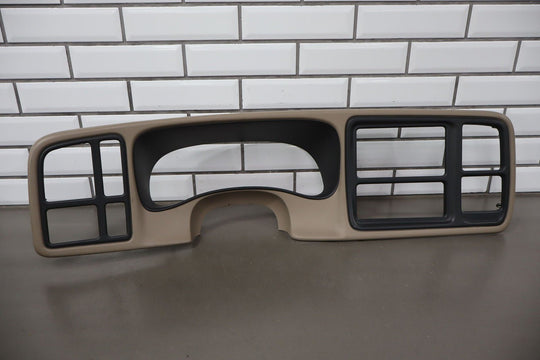 2003 - 2006 GMC Sierra 2500HD Radio Bezel Trim Neutral (52D)