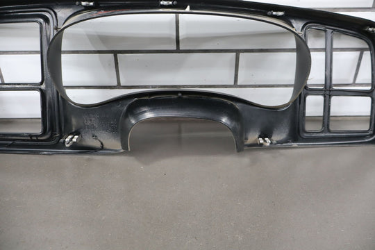 2003 - 2006 GMC Sierra 2500HD Radio Bezel Trim Neutral (52D)