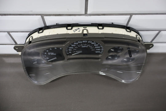 2003 - 2006 GMC Yukon Denali Speedometer Cluster 15135666
