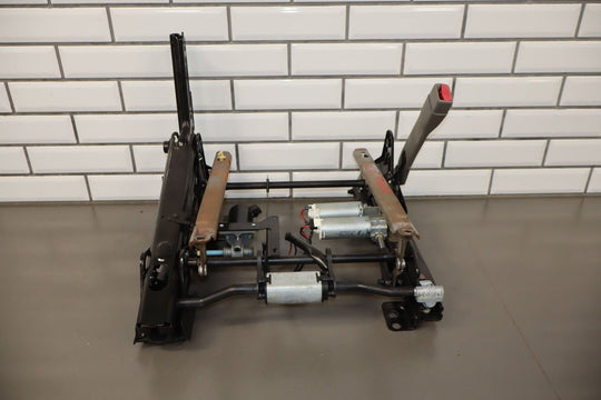 2003 - 2006 GMC Yukon Front GMT800 12 Way Left Front Power Seat Track