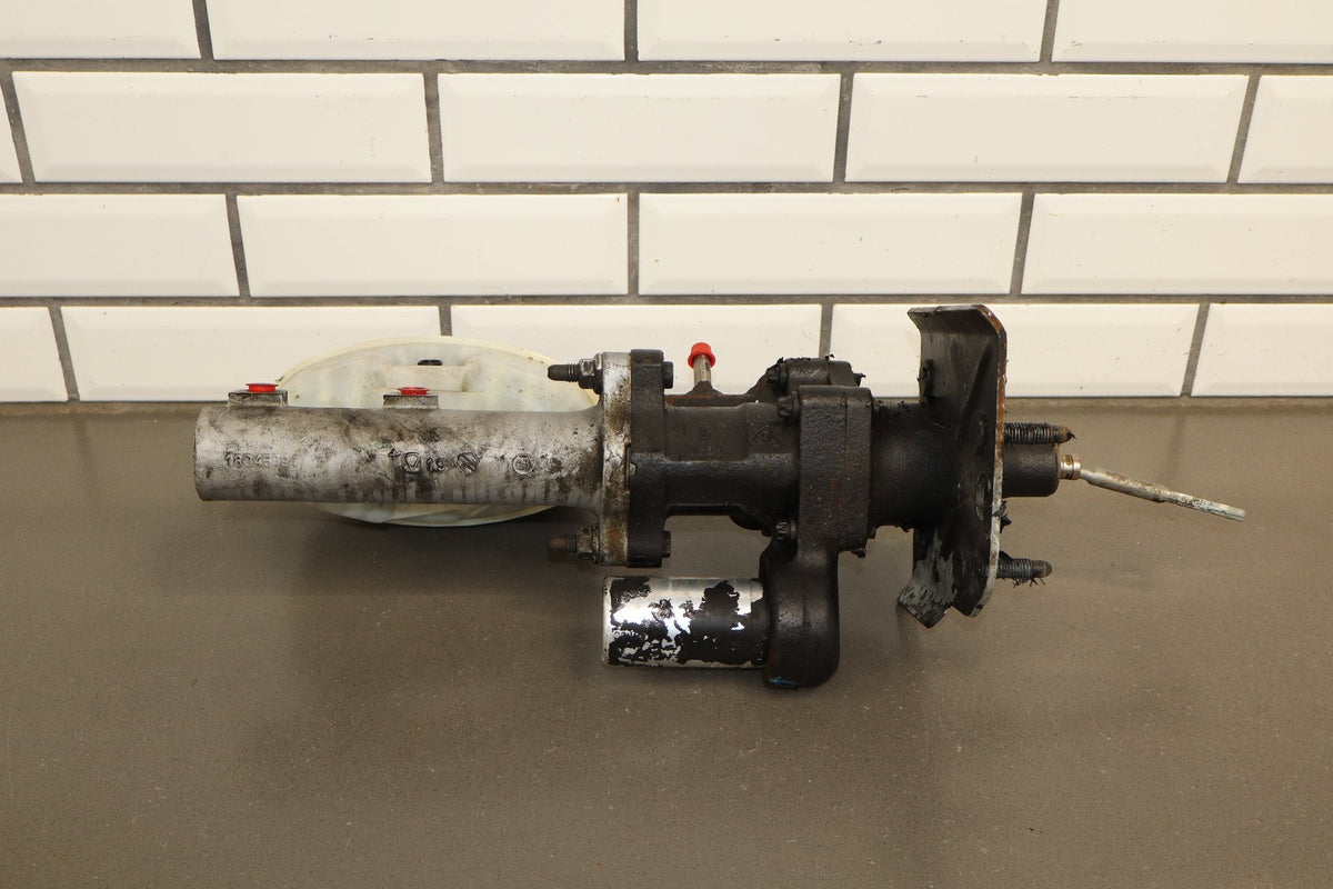 2003-2007 Chevrolet Silverado 2500HD Hydroboost Assembly with Master Cylinder