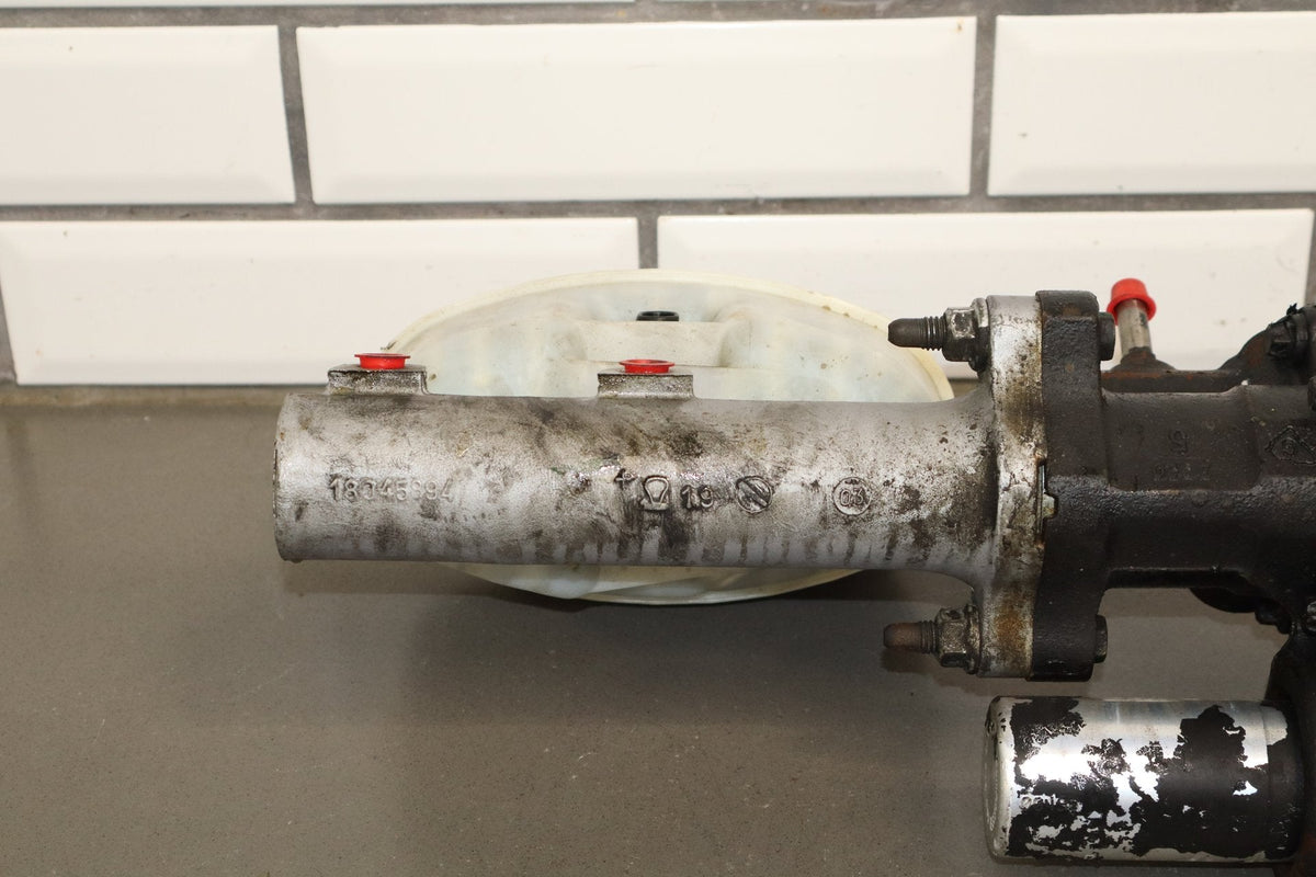 2003-2007 Chevrolet Silverado 2500HD Hydroboost Assembly with Master Cylinder
