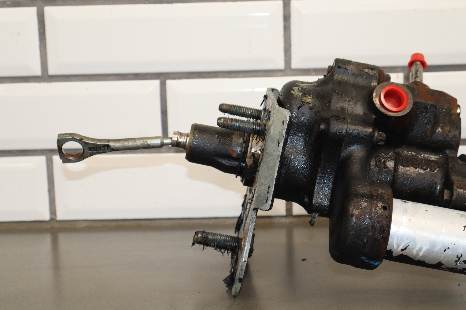 2003-2007 Chevrolet Silverado 2500HD Hydroboost Assembly with Master Cylinder