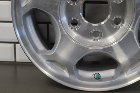 2003 - 2007 Chevrolet Tahoe Single 16x7 (PF9) 5 - Spoke Wheel 09594493 OEM