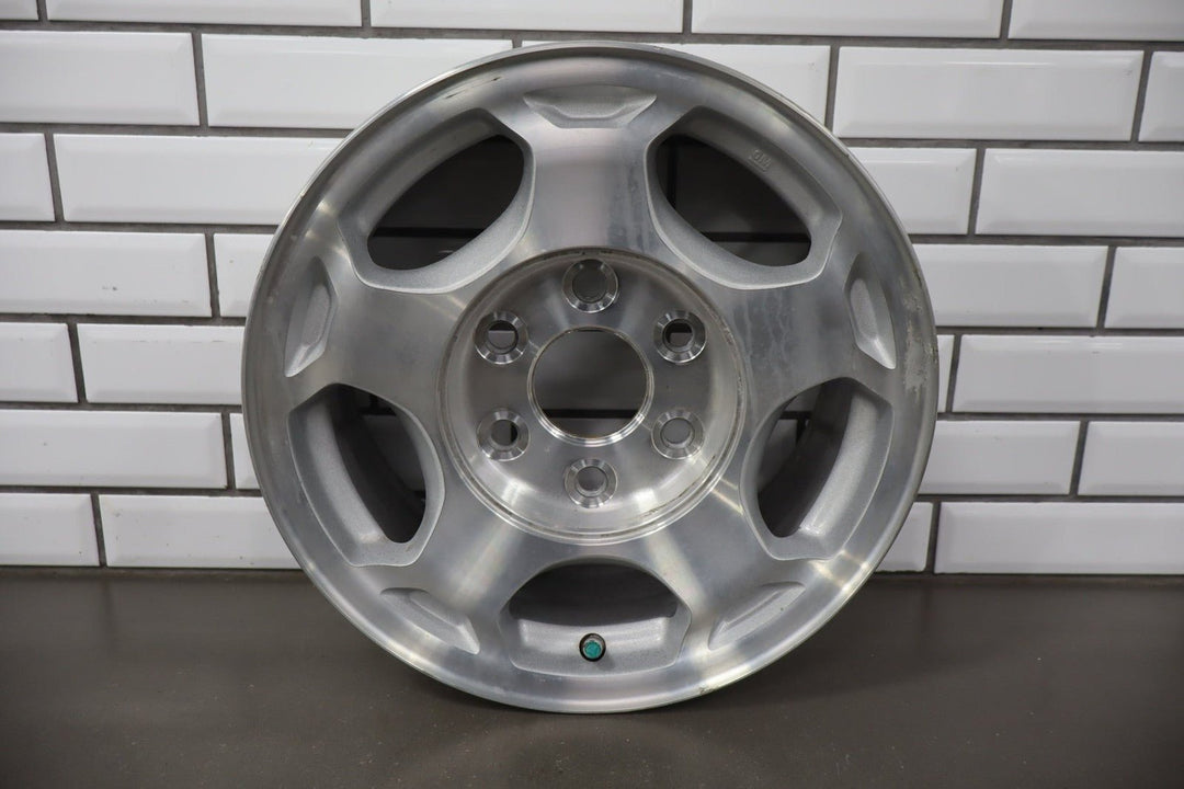 2003 - 2007 Chevrolet Tahoe Single 16x7 (PF9) 5 - Spoke Wheel 09594493 OEM