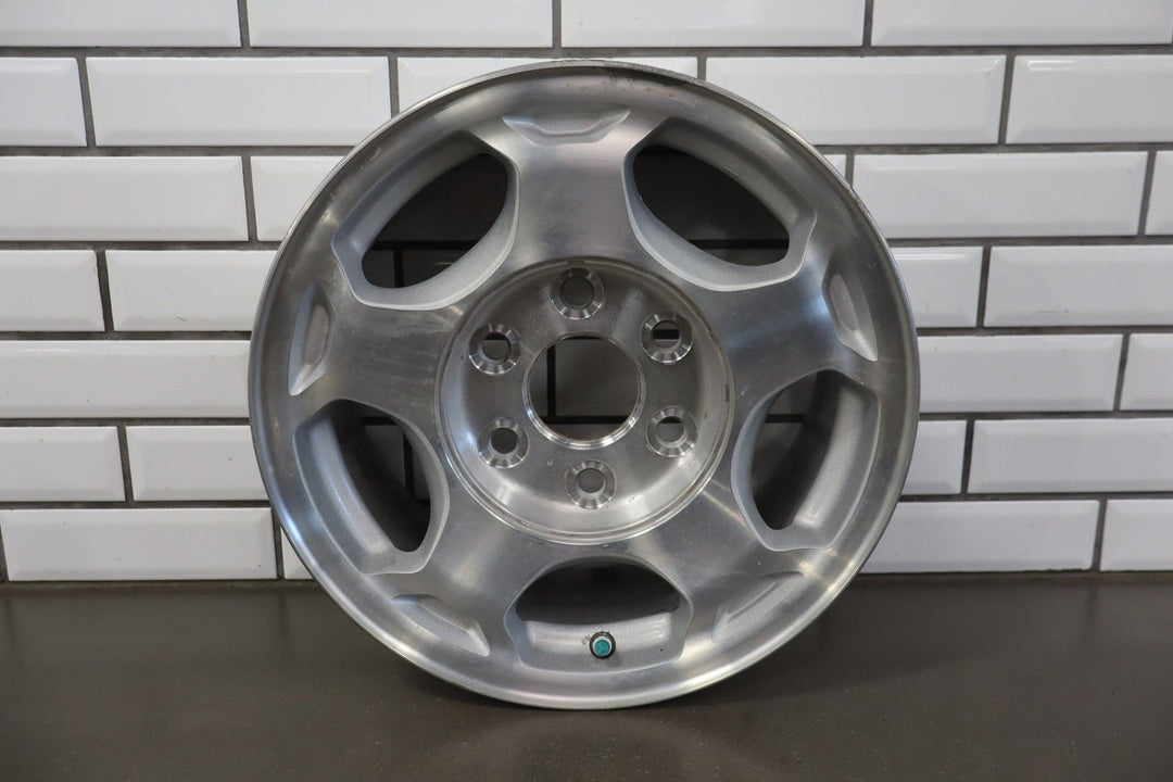 2003 - 2007 Chevrolet Tahoe Single 16x7 (PF9) 5 - Spoke Wheel 09594493 OEM