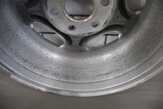 2003 - 2007 Chevrolet Tahoe Single 16x7 (PF9) 5 - Spoke Wheel 09594493 OEM