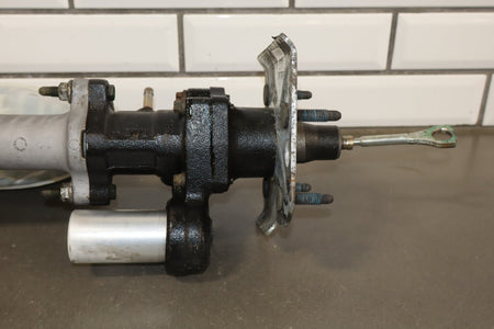 2003-2007 GMC Sierra 2500 Hydroboost Brake Booster 15854059 With Master Cylinder
