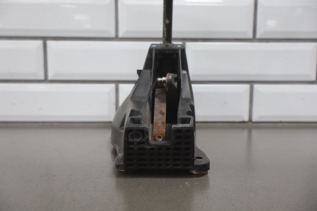 2003 - 2007 Hummer H2 1 - Bolt Style Floor Shifter With Luxury Shift Knob