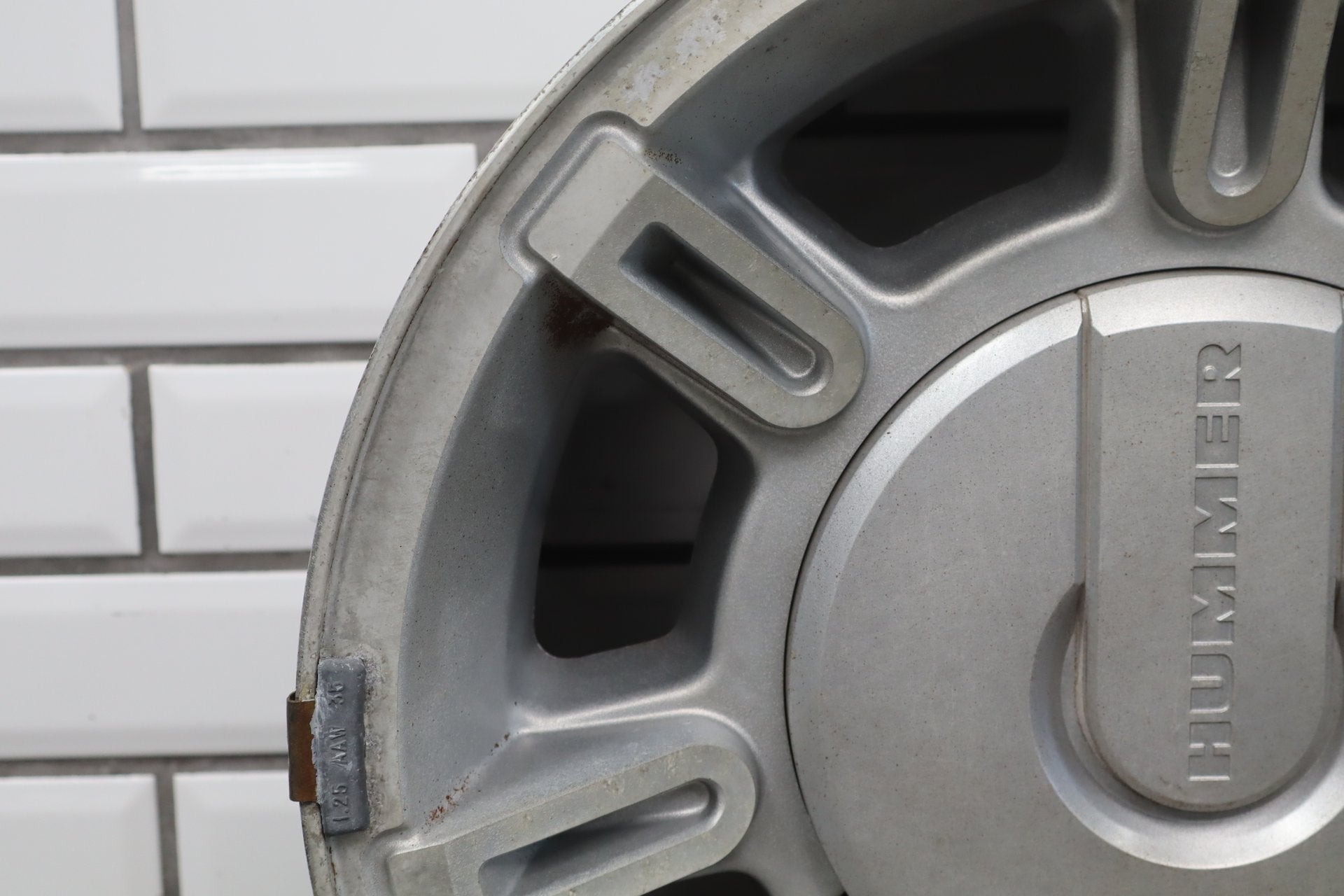2003-2007 Hummer H2 17x8.5 OEM Wheel- Single Silver