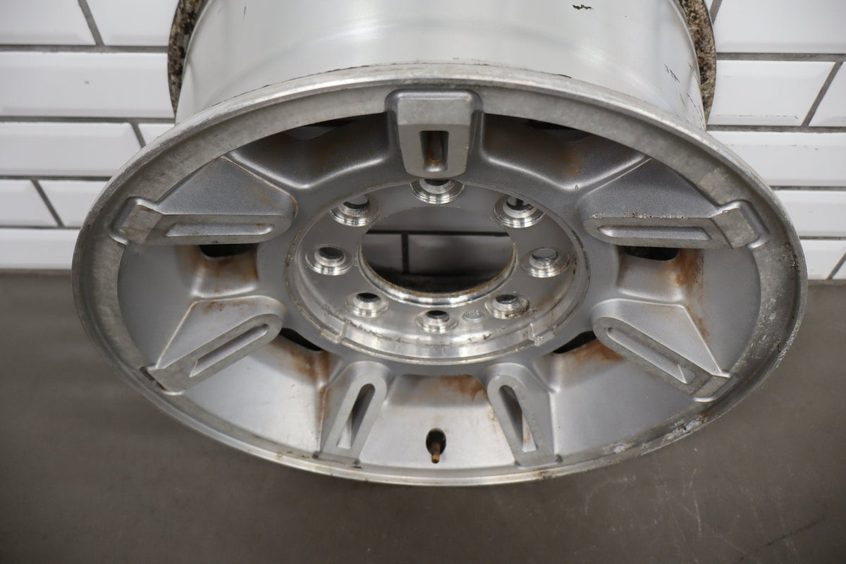 2003-2007 Hummer H2 17x8.5 OEM Wheel - Single Silver