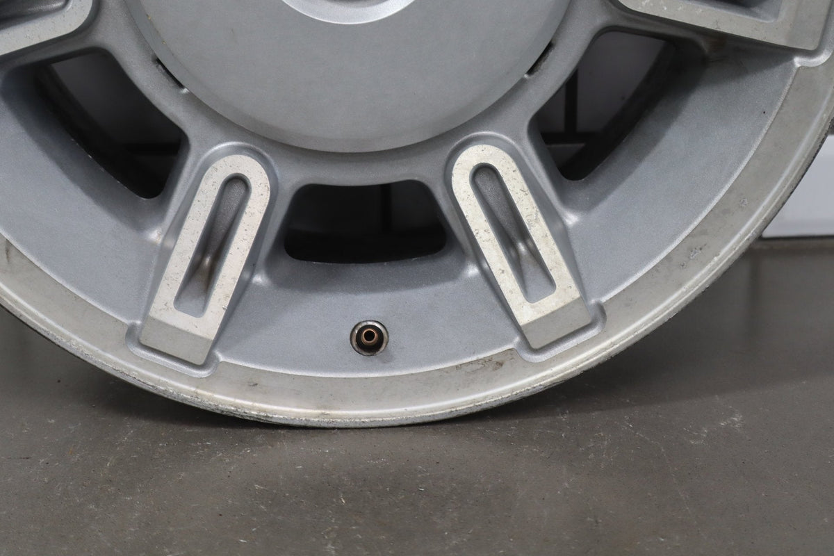 2003-2007 Hummer H2 17x8.5 OEM Wheel- Single Silver