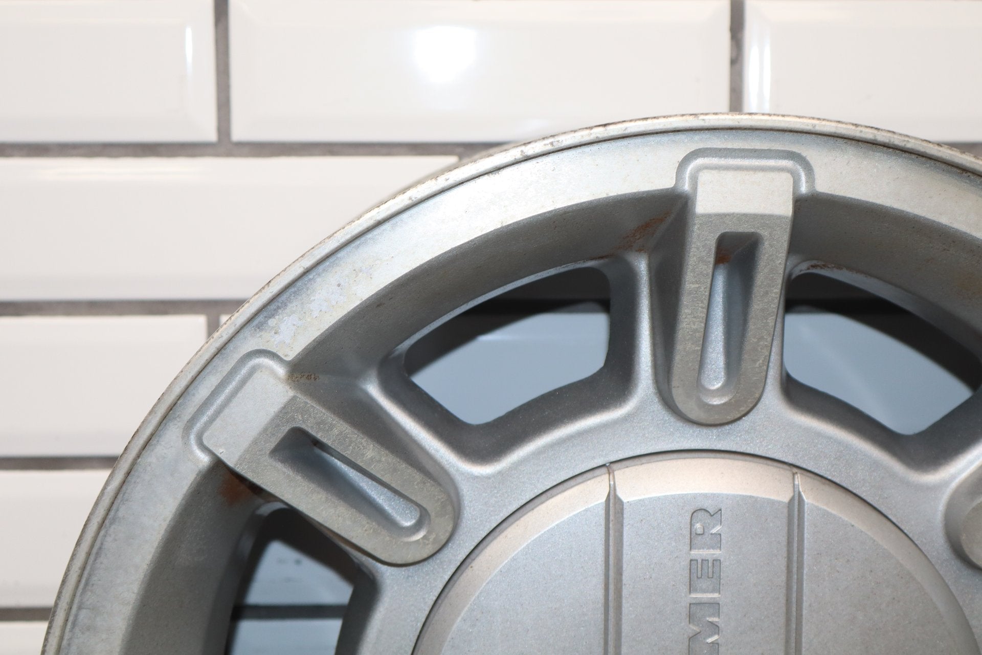 2003-2007 Hummer H2 17x8.5 OEM Wheel- Single Silver