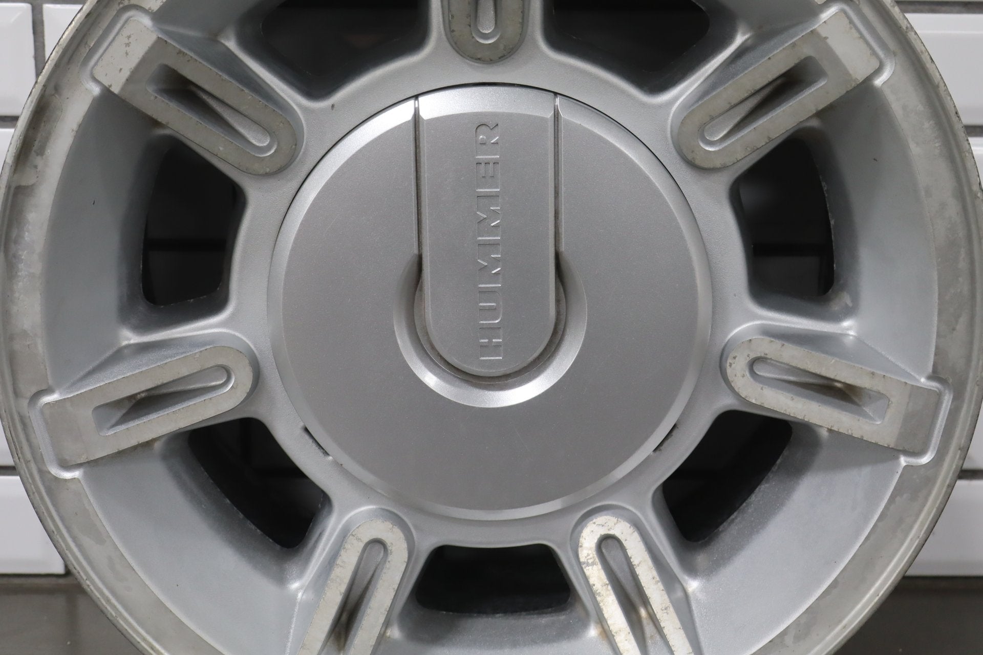 2003-2007 Hummer H2 17x8.5 OEM Wheel- Single Silver