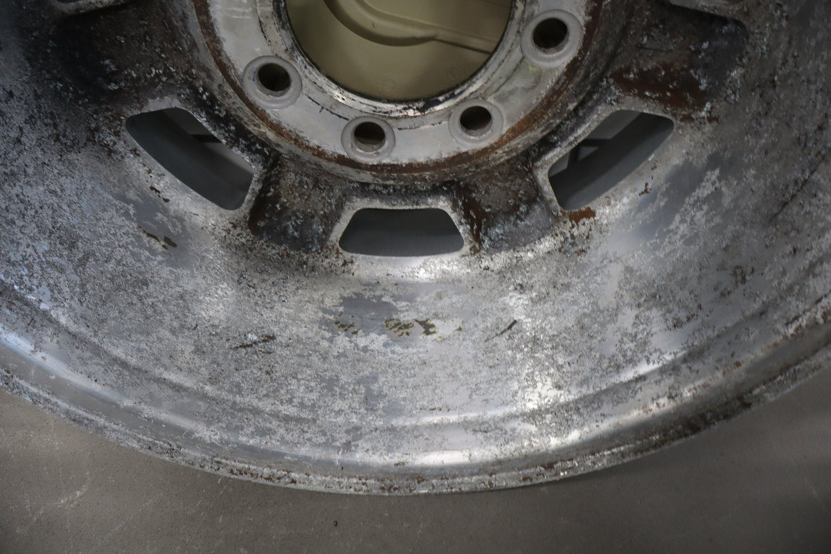 2003-2007 Hummer H2 17x8.5 OEM Wheel- Single Silver