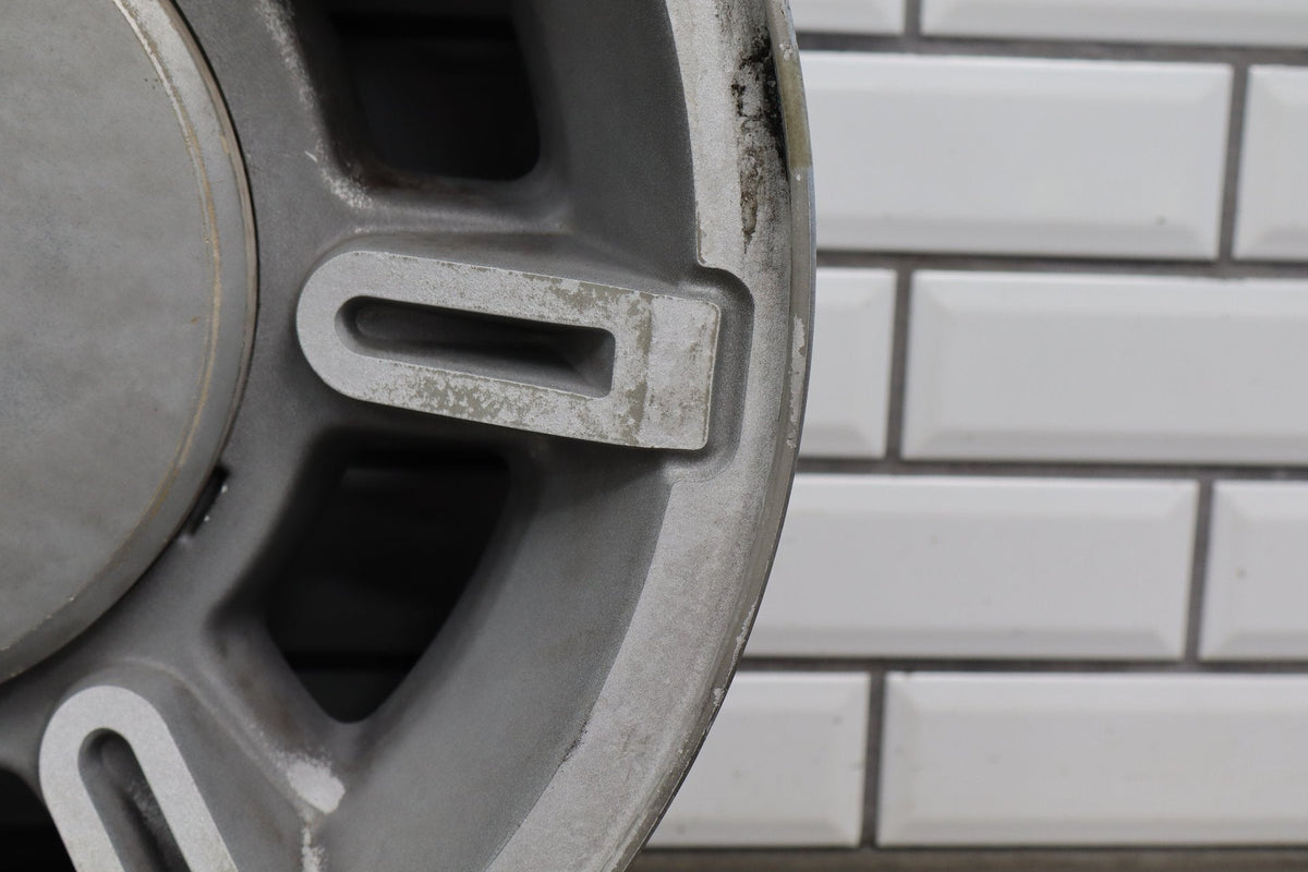 2003-2007 Hummer H2 17x8.5 OEM Wheel - Single Silver