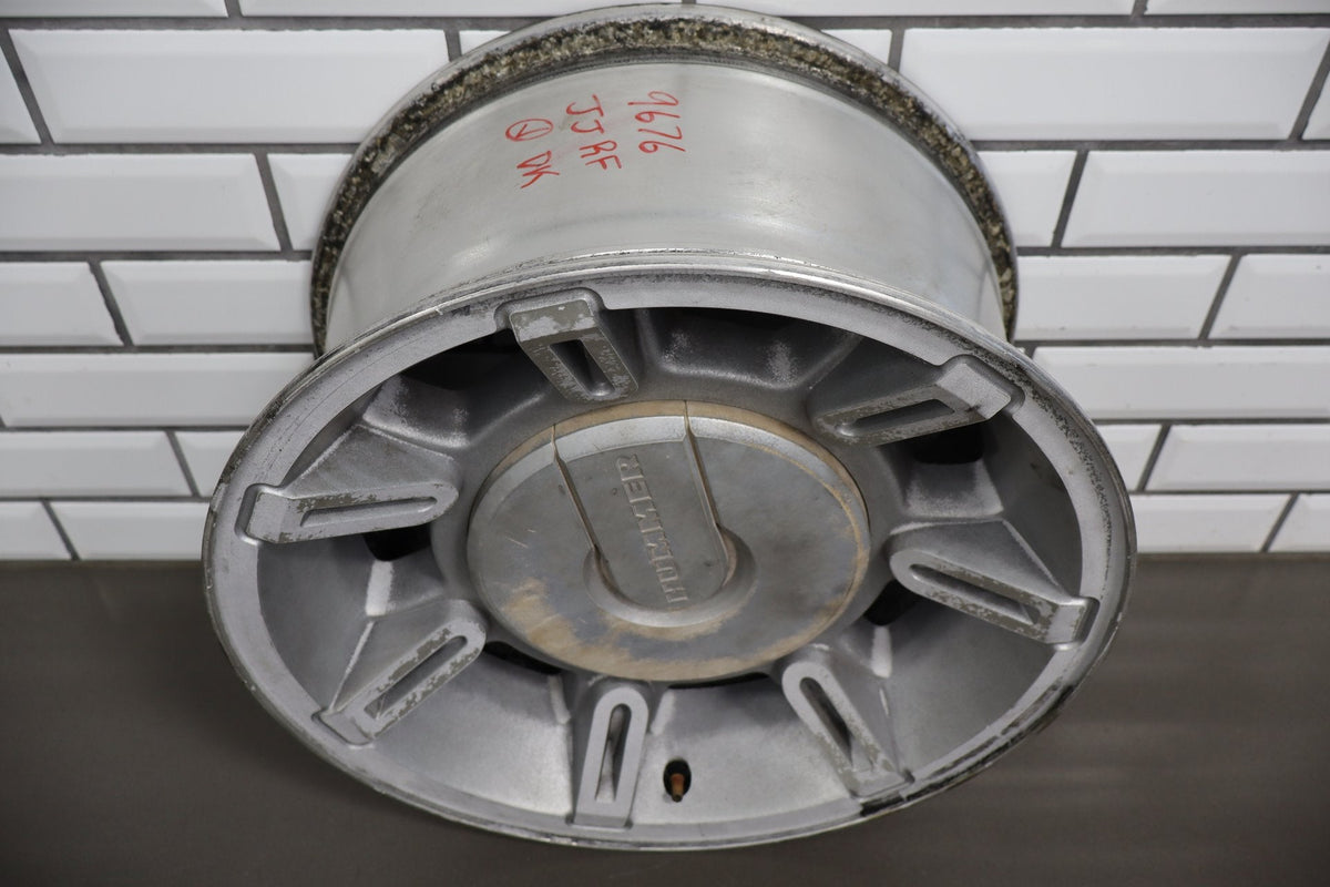 2003-2007 Hummer H2 17x8.5 OEM Wheel - Single Silver
