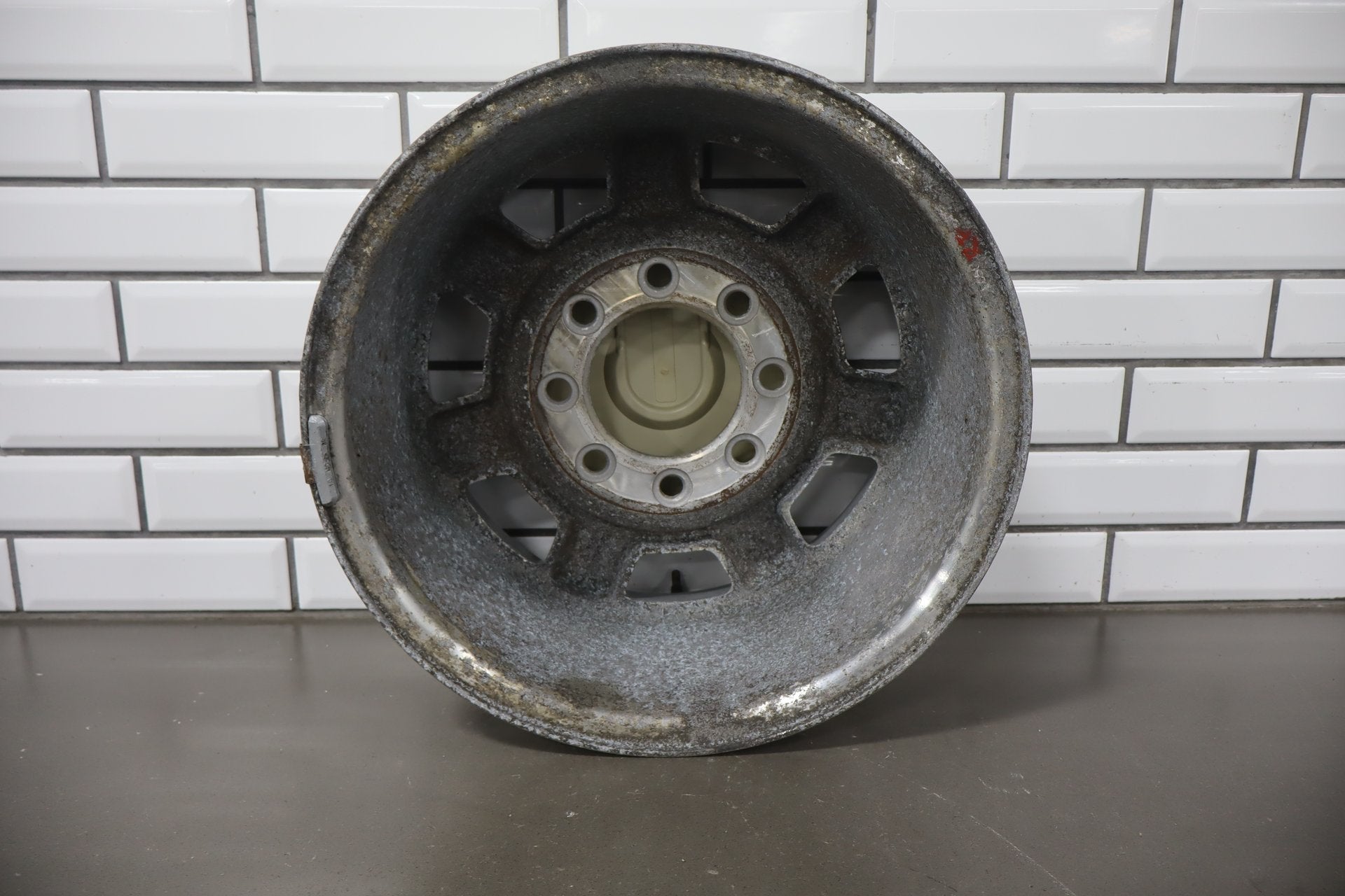 2003-2007 Hummer H2 17x8.5 OEM Wheel- Single Silver